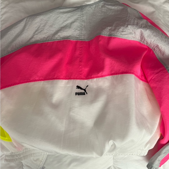 Puma Windbreaker - Picture 3 of 3